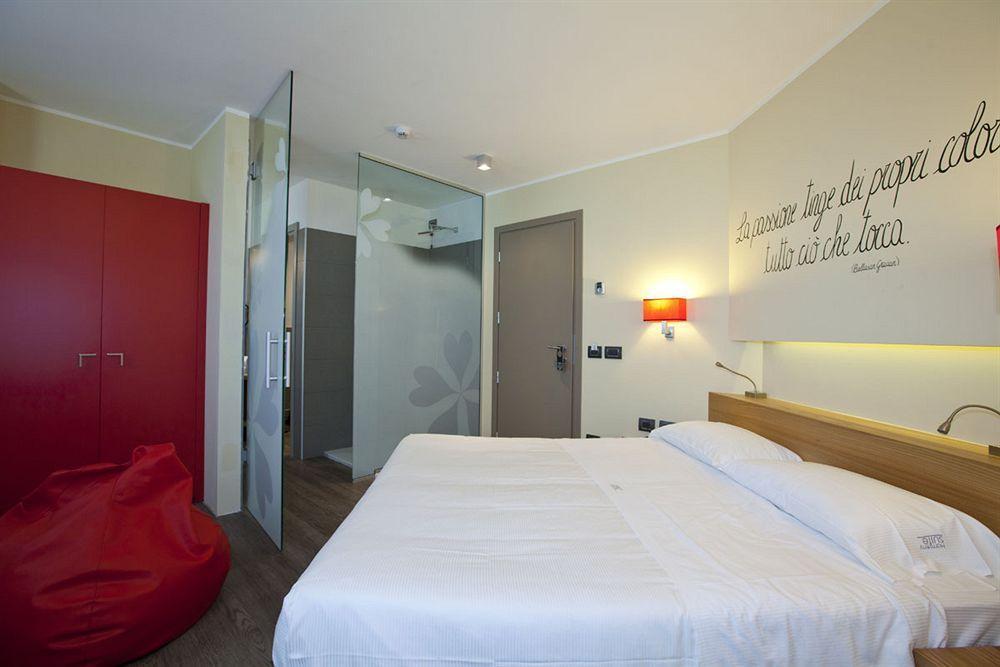 Harmony Suite Hotel Selvino Exterior foto