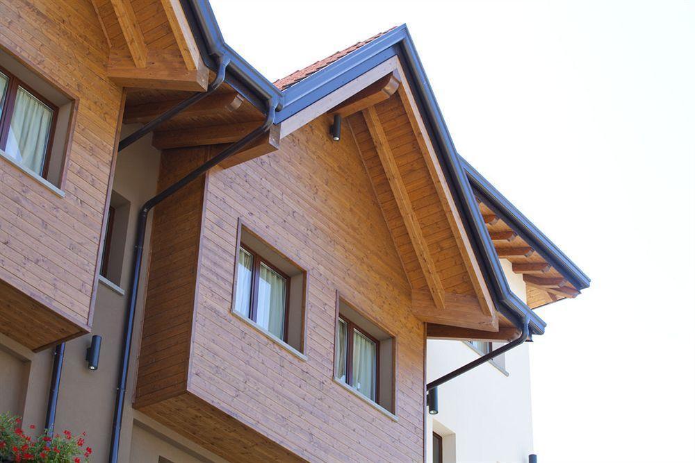 Harmony Suite Hotel Selvino Exterior foto